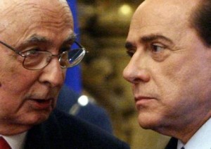 Napolitano e Berlusconi (foto di archivio)