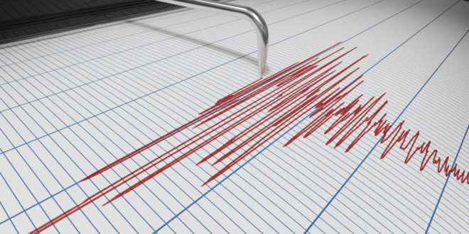 Terremoto, sciame sismico ai Campi Flegrei: scosse di magnitudo 3.2 e 2.9