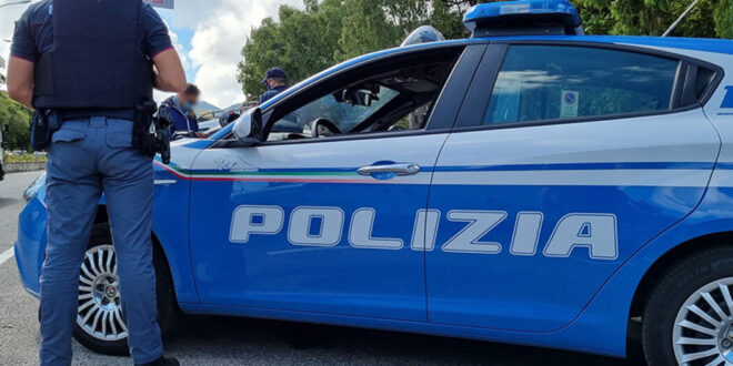 Uomo ucciso a coltellate a Vercelli, fermata la compagna 60enne