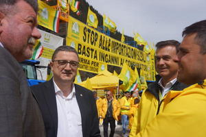 Manifestazione Coldiretti, Fugatti: “Difendere il reddito agricolo è difendere la salute dei cittadini”