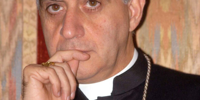 Monsignor Fisichella: “Il microcredito? Un’istituzione che riesce a realizzare l’etica in economia”