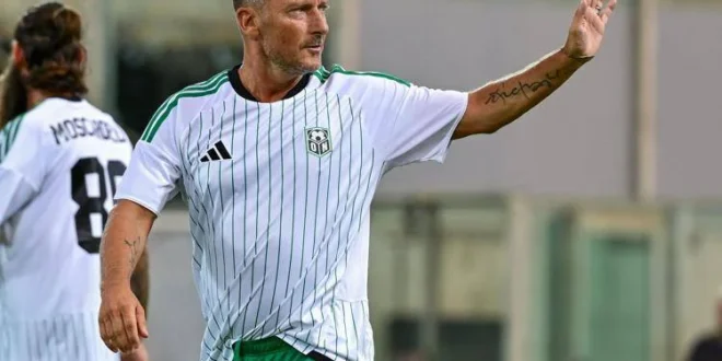 Totti: “A 48 anni ho detto no a Genoa e Como per tornare in Serie A”